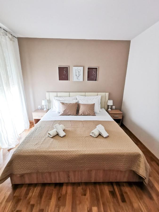 A4 Apartmani Kevic Kastela Exterior photo